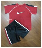 *** brechó *** Conjunto Nike camiseta vermelha + shorts preto c/ detalhes